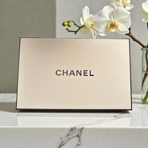 🖤 AUTHENTIC CHANEL EMPTY GIFT BOX + DUST POUCH, STAMPED TISSUE & FILLING